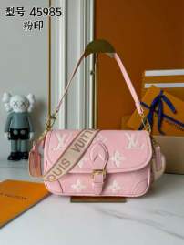 Picture of Louis Vuitton Handbags _SKUfw193412072fw